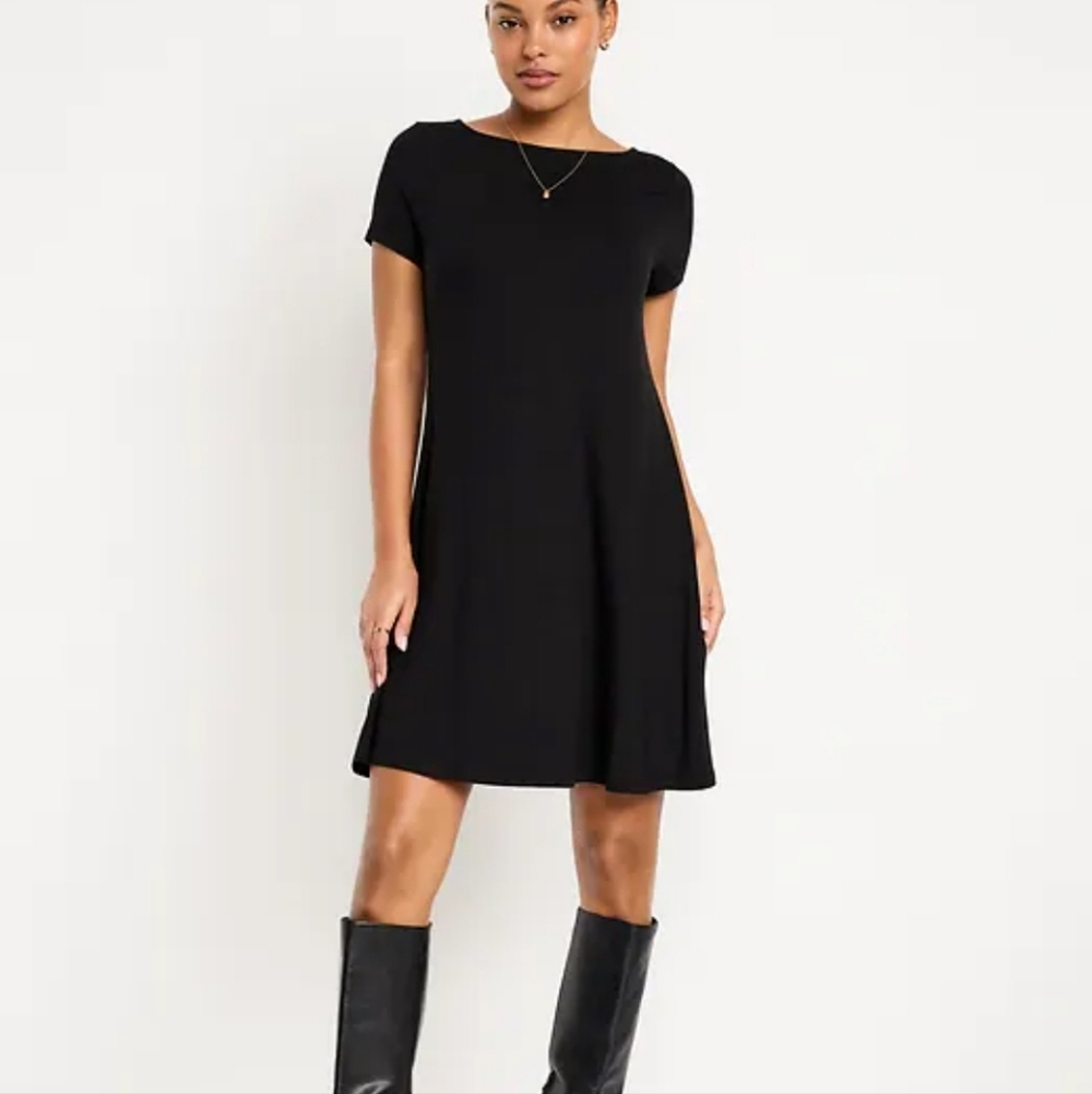 Set Of 2 Old Navy Short Sleeve T-shirt Dresses - Black and Gray